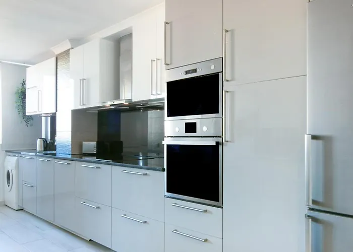 B07 - Maria Vitoria In Center Lägenhet Lagos