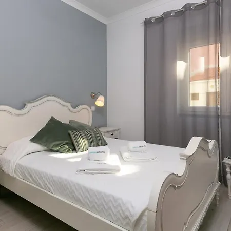 B07 - Maria Vitoria In Center Apartment