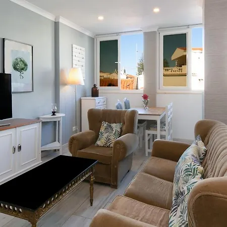 B07 - Maria Vitoria In Center Lagos